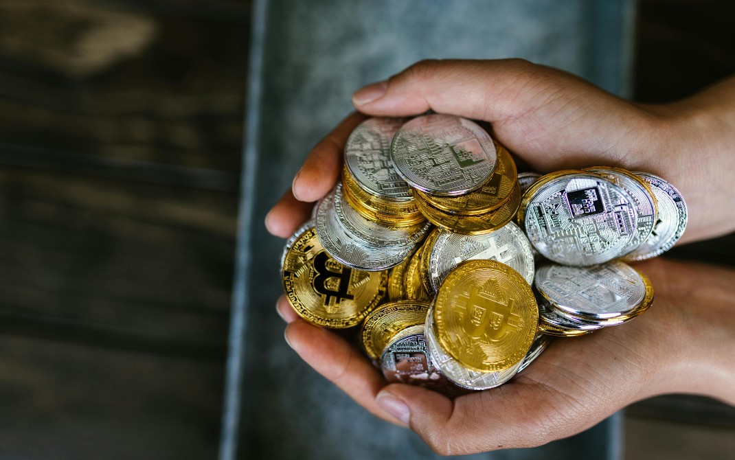 How Digital Tokens Drive Value in Blockchain Ecosystems