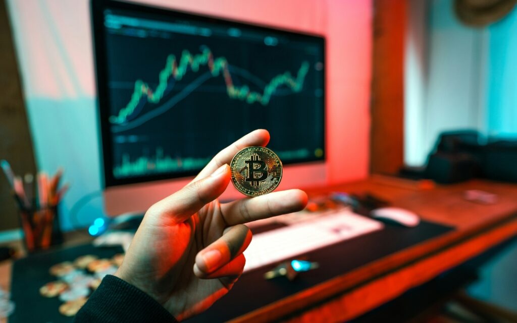 Key Factors Before Investing in ICOs