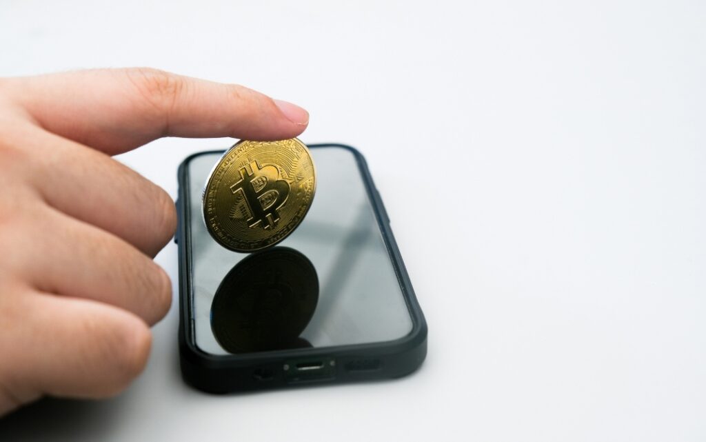 Blockchain Privacy vs. Transparency: Finding Balance